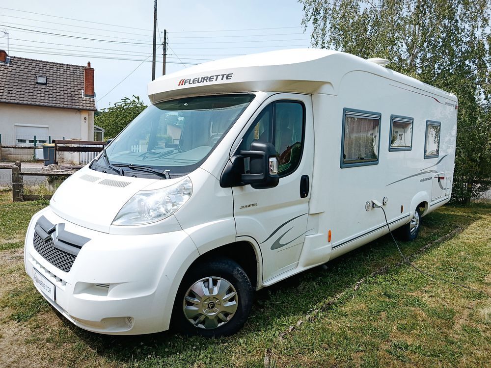  2011 occasion 71710 CHARMOY