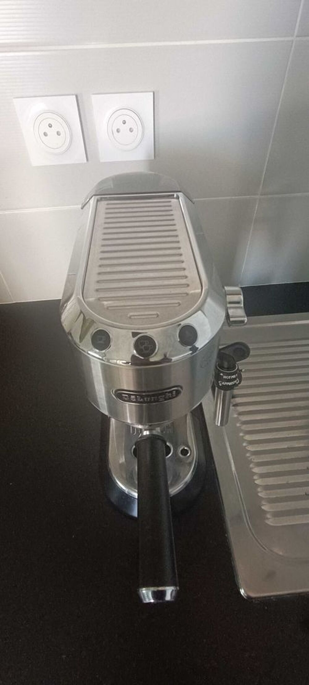Machine &agrave; caf&eacute; expresso manuelle Delonghi dedica EC695 | Avec bo&icirc;te et garantie Electroménager