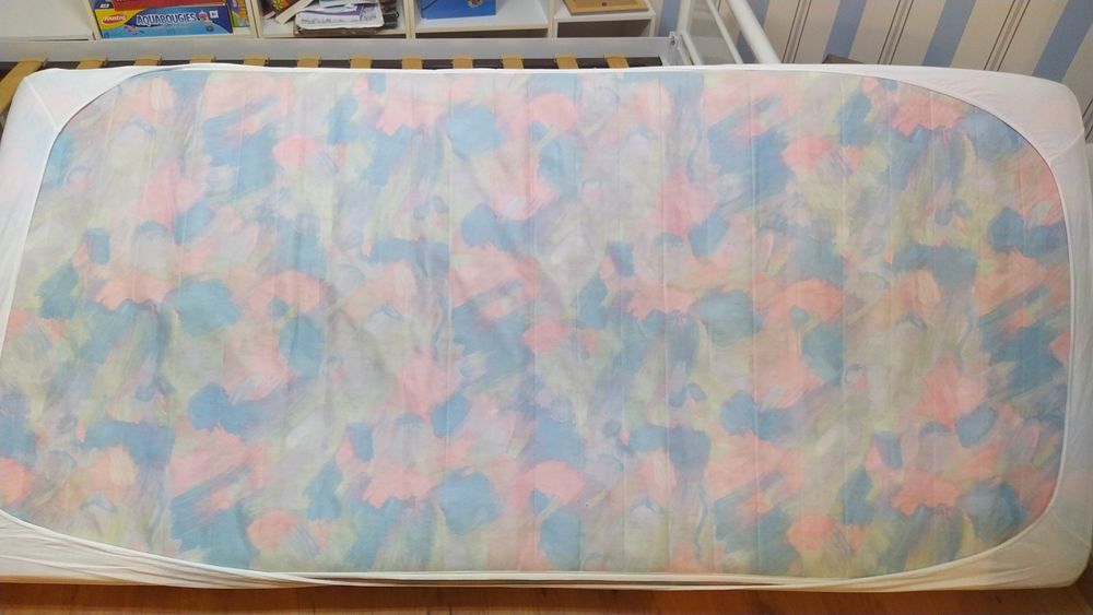 lit 90/190cm blanc en acier Meubles