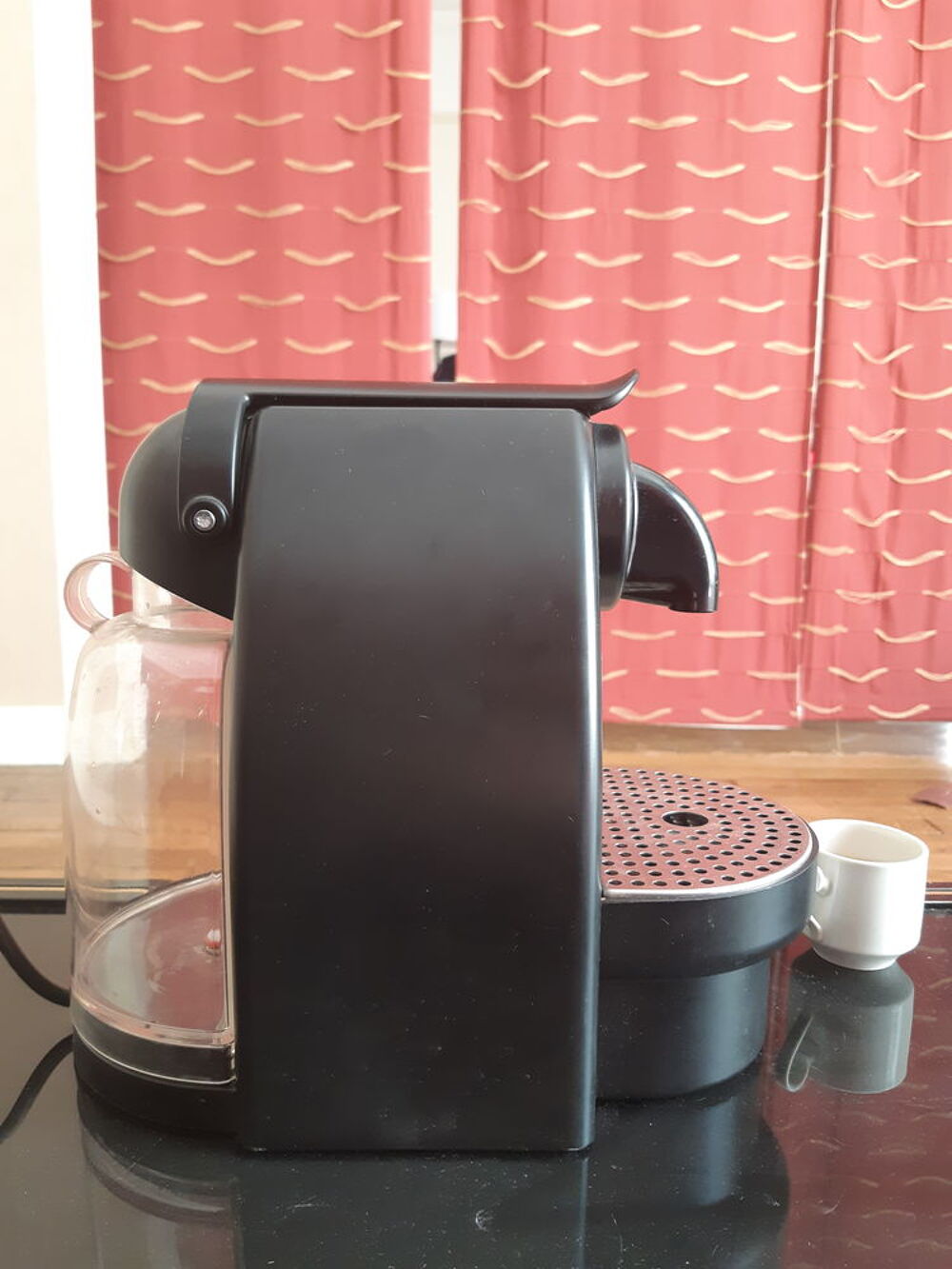 Nespresso Essenza Electroménager