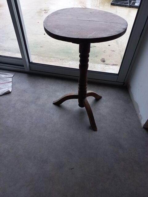 Table d'appoint ronde en bois 10 Meslay-le-Vidame (28)