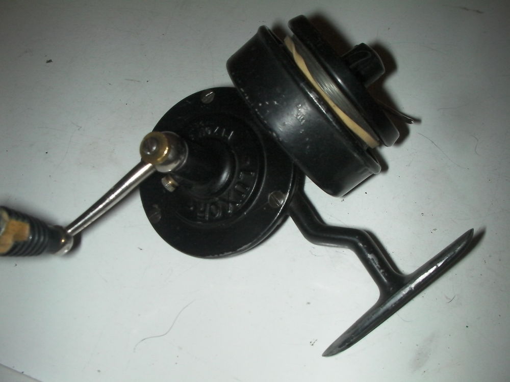 Moulinet lancer luxor ancien Sports