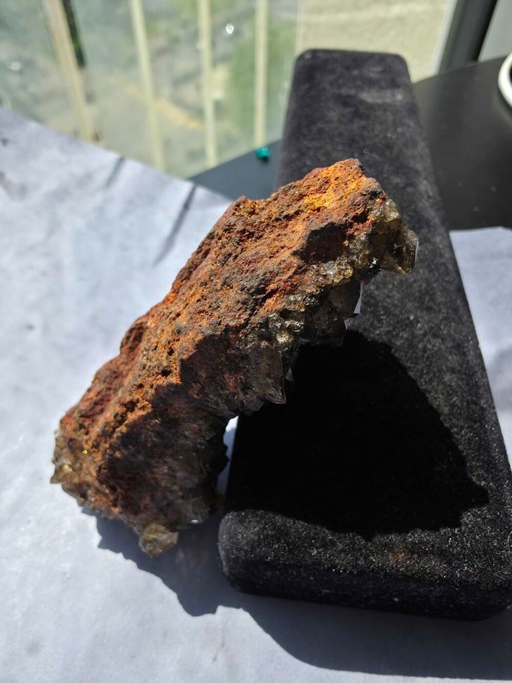Pi&egrave;ce Unique Quartz Fum&eacute; Naturel du Congo-8,4 cm 