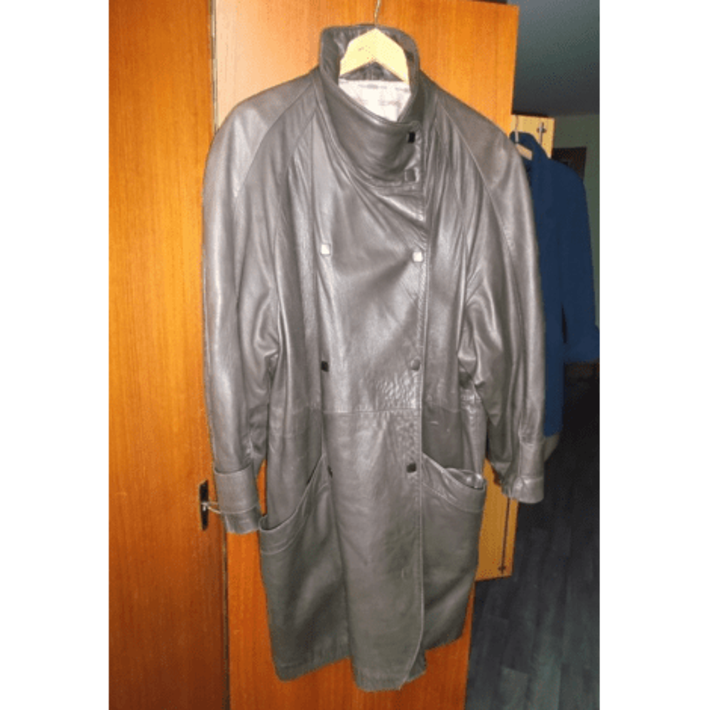 Manteau en cuir brun T 42 Vtements