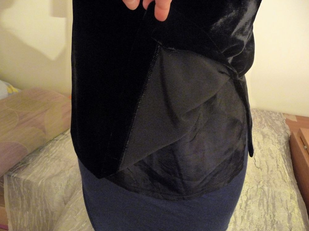 Top &agrave; Bretelles en Soie et Velours Noir- Helena Sorel Vêtements