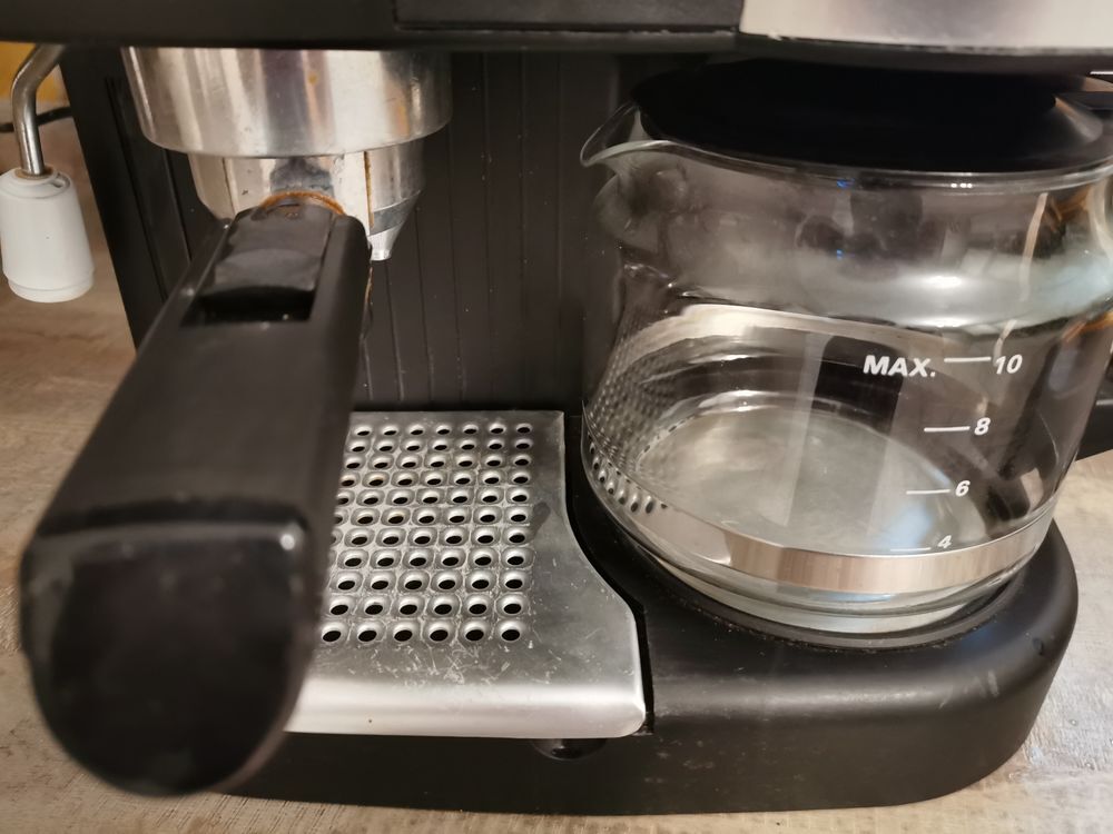 Cafeti&egrave;re Delonghi expresso et filtre Electroménager