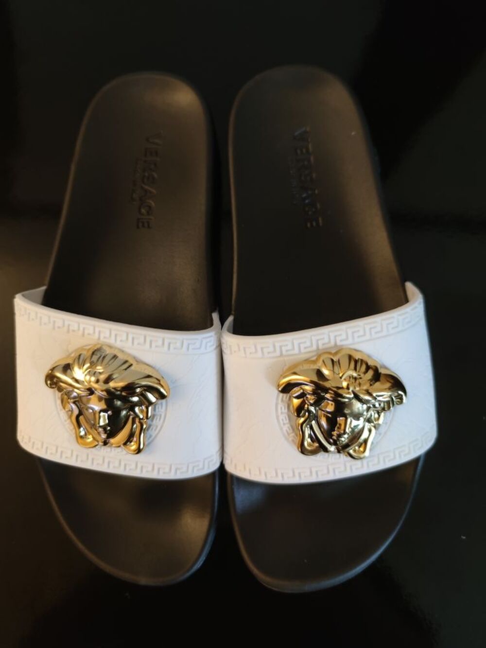 sandales Versace homme taille 43 blanches Chaussures