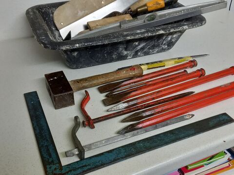 Outillage de ma�on 40 Antibes (06)