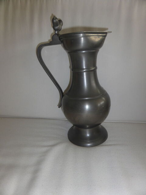 pichet et soupi�re en �tain 20 Baguer-Morvan (35)