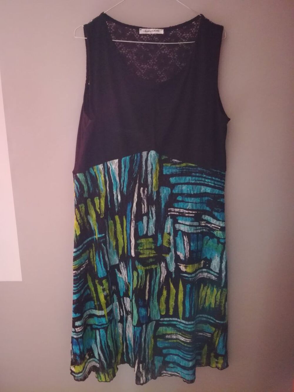 ROBE CHRISTINE LAURE 
NOIRE ET BLEUE Vêtements