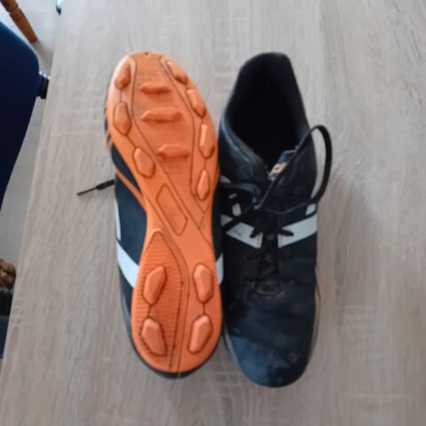 chaussures de foot du 39 au40 10 Sallanches (74)