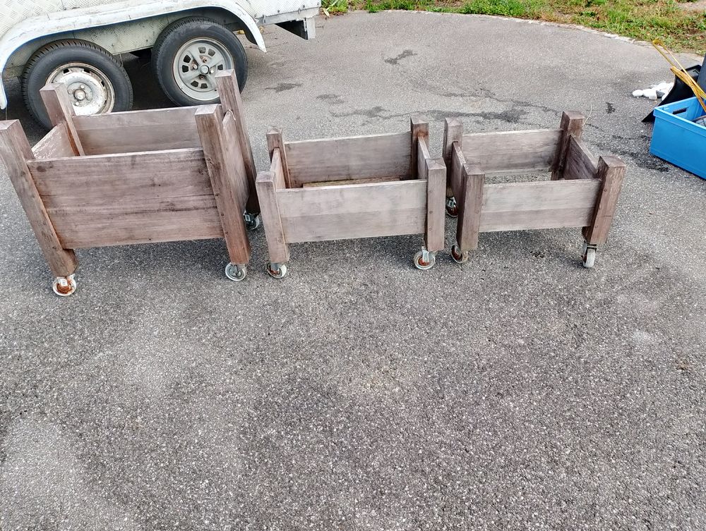 3 jardinieres en bois Décoration
