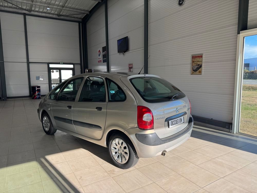 Picasso Xsara 1.6i 16V 110 2006 occasion 56400 Brech