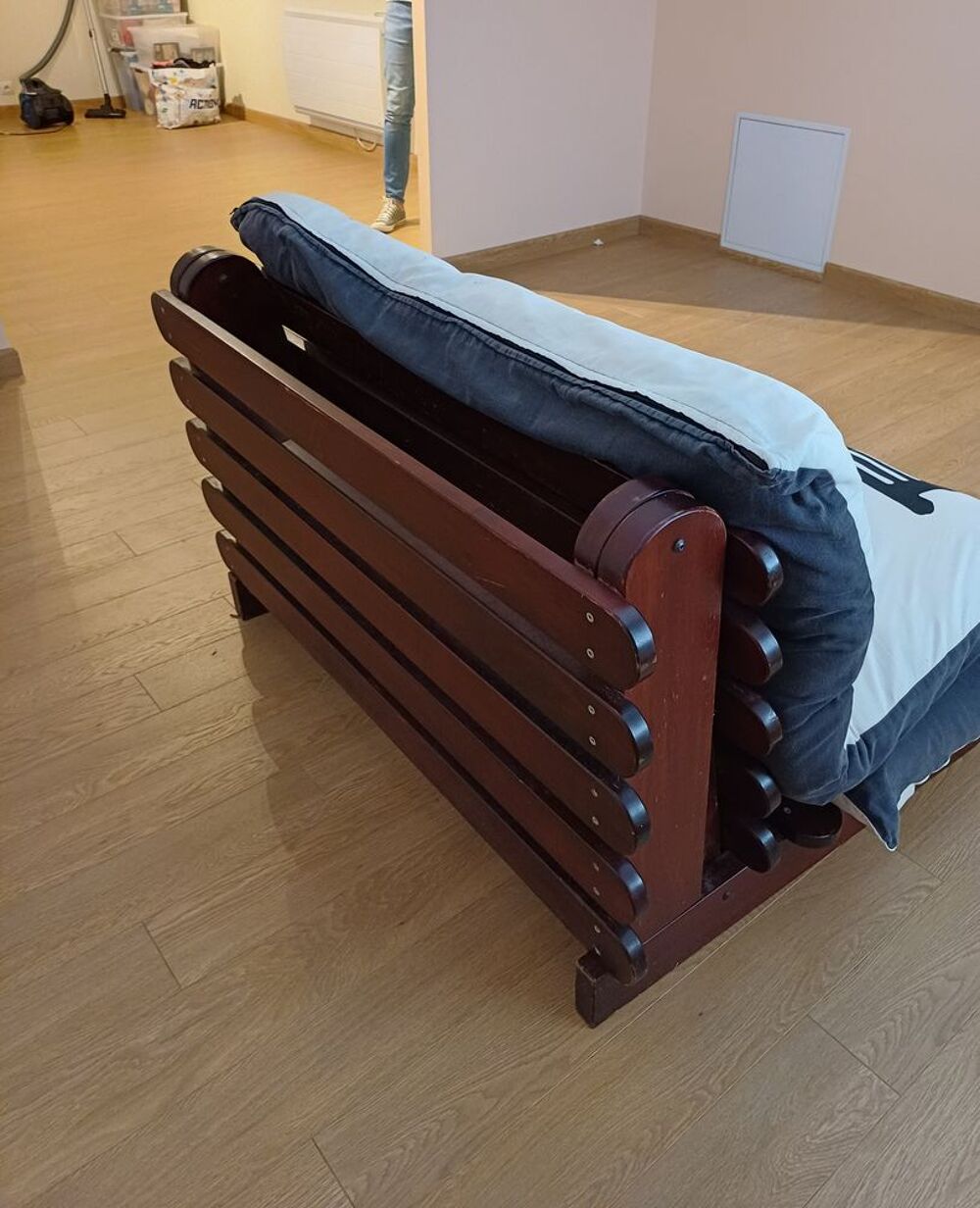 Canap&eacute; futon Meubles