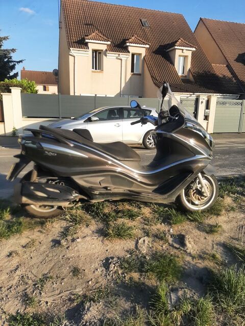 Scooter PIAGGIO 2012 occasion Carrières-sur-Seine 78420
