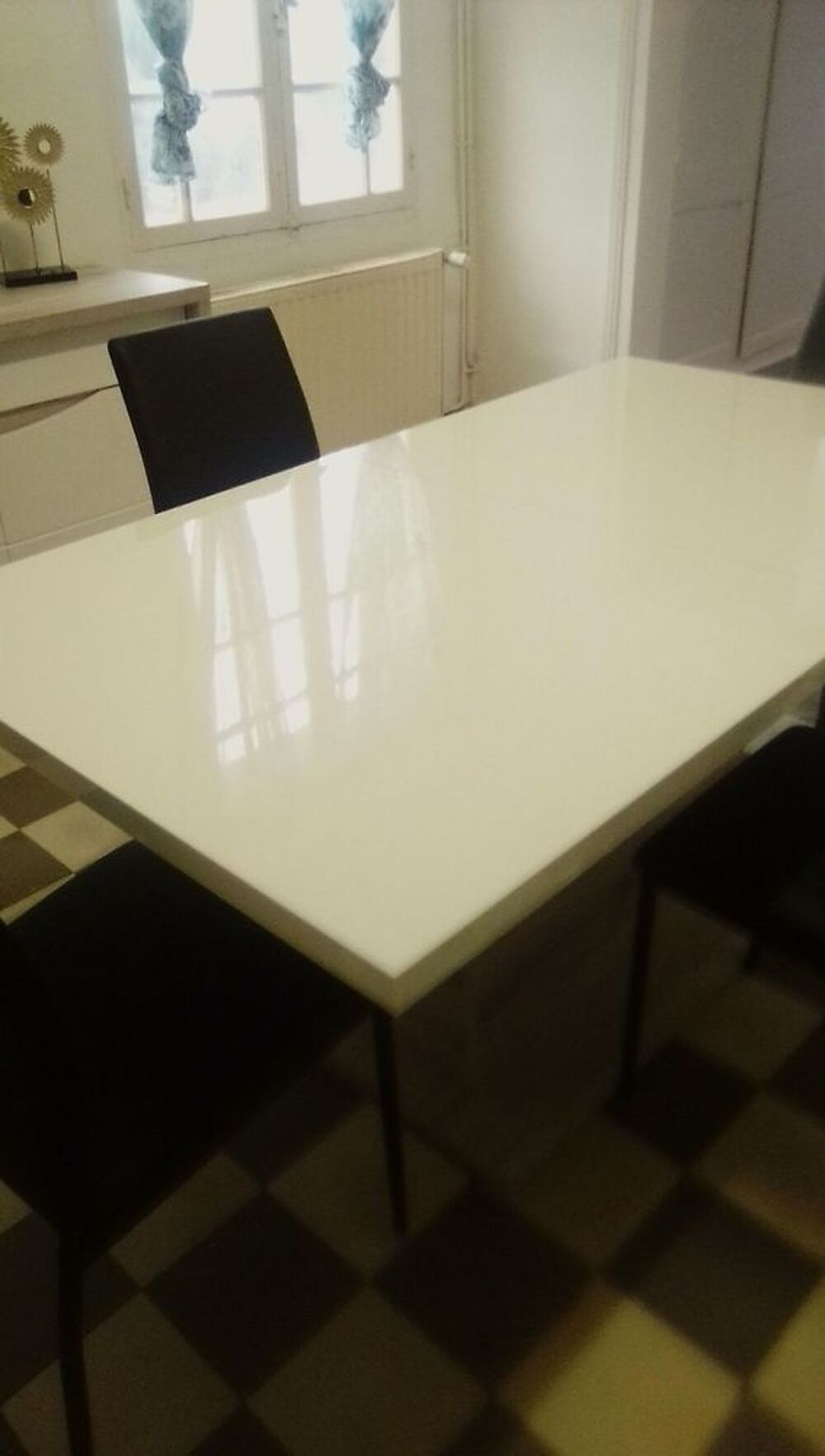 salle &agrave; manger compl&egrave;te Meubles