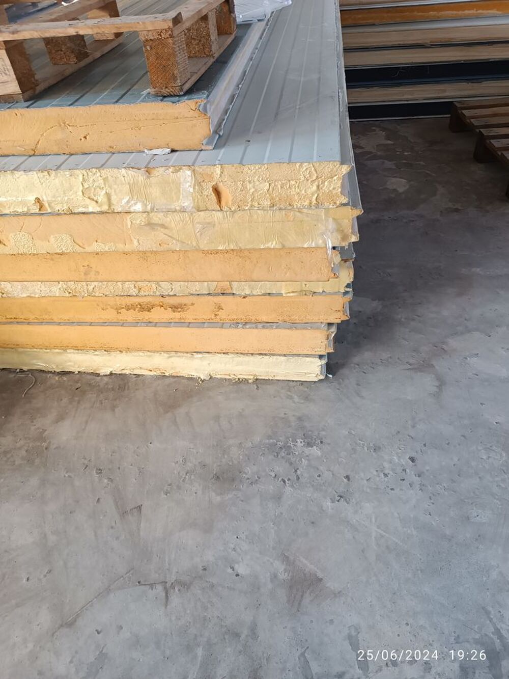 Panneau d'isolation pour toiture Bricolage