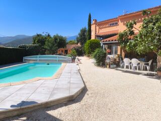  Villa à vendre 6 pièces 137 m²
