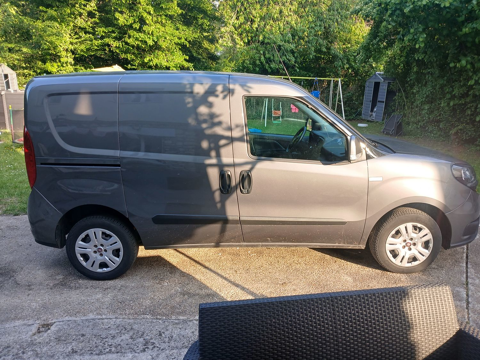 Fiat Doblo DOBLO CARGO FT 1.3 MULTIJET 95 PACK PROFESSIONAL TRIO NAV 2019 occasion Épinay-sur-Seine 93800