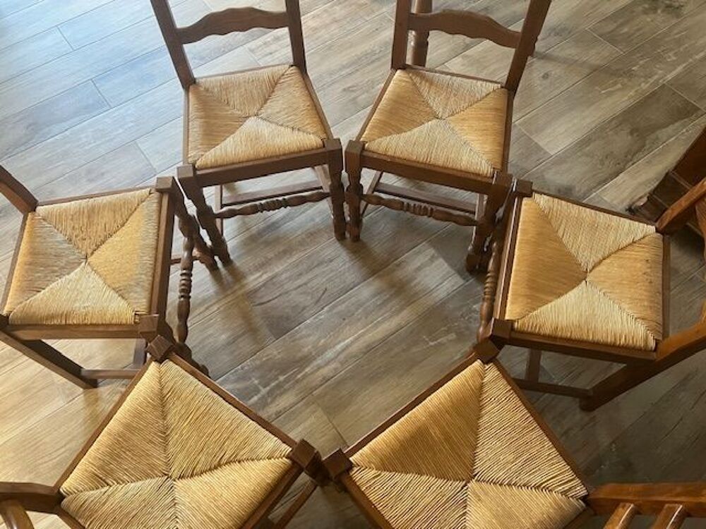 table salle &agrave; manger en bois avec 6 chaises Meubles