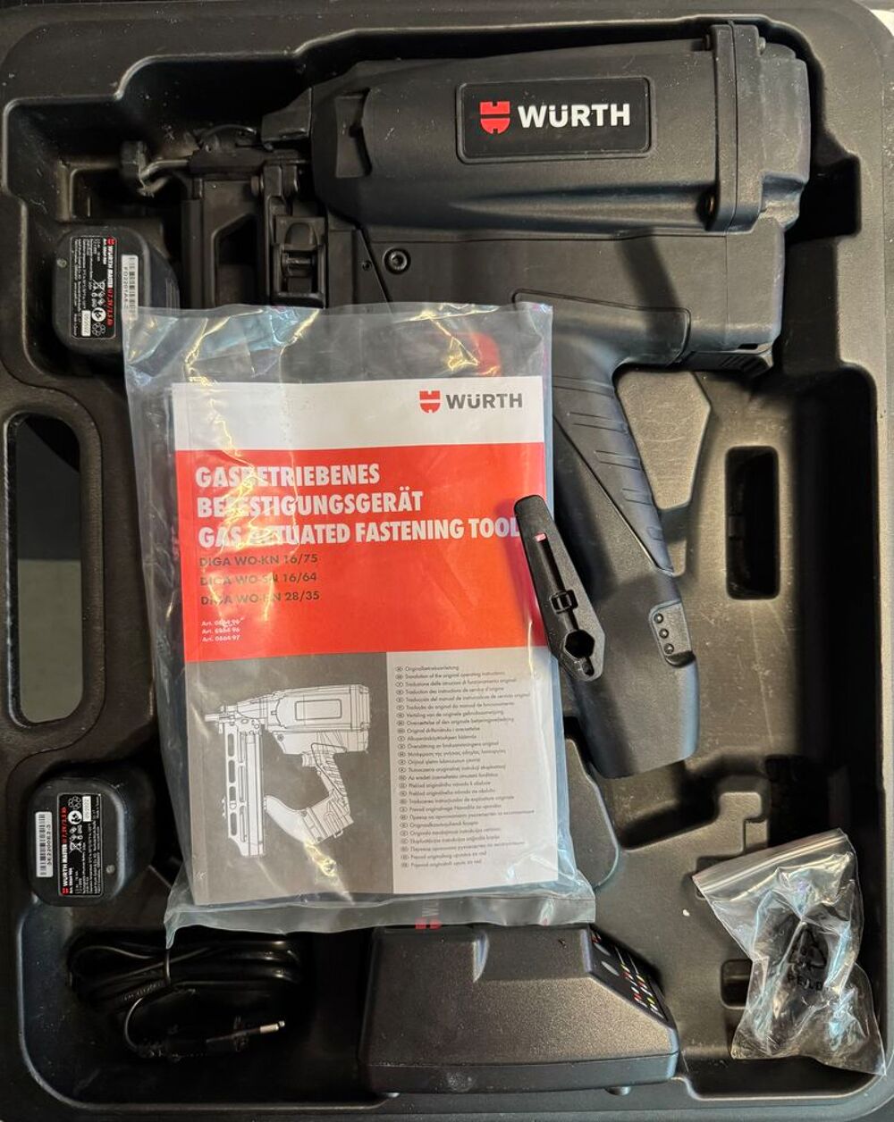 Cloueur de finition &agrave; gaz W&agrave;&frac14;rth DIGA WO-SN 16/64 €" quasi neuf Bricolage