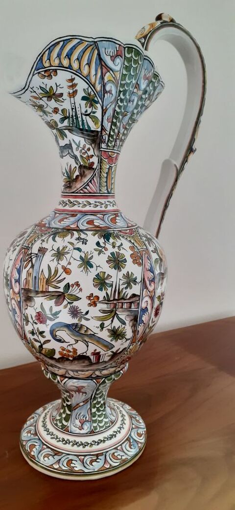 Trs jolie vase Portugais. Comme neuf. 25 Crozon (29)