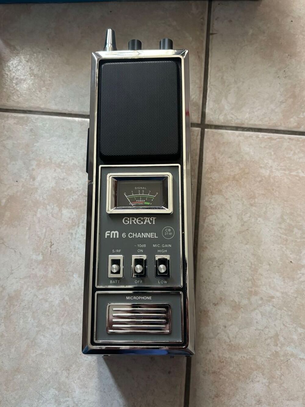 Lot de 2 talkies-walkies CB vintage GREAT GT-417FM 5W 6 canaux + bo&icirc;te + notice 