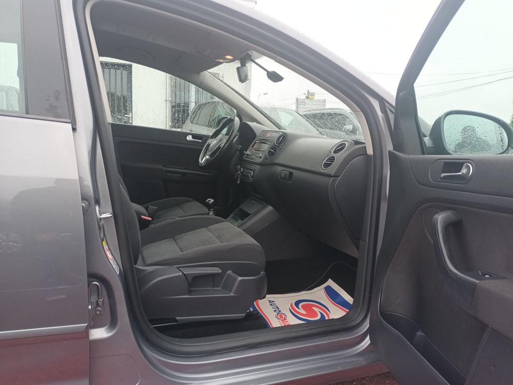 Golf Plus 1.6 TDI 105 FAP Confortline 2011 occasion 86600 Coulombiers