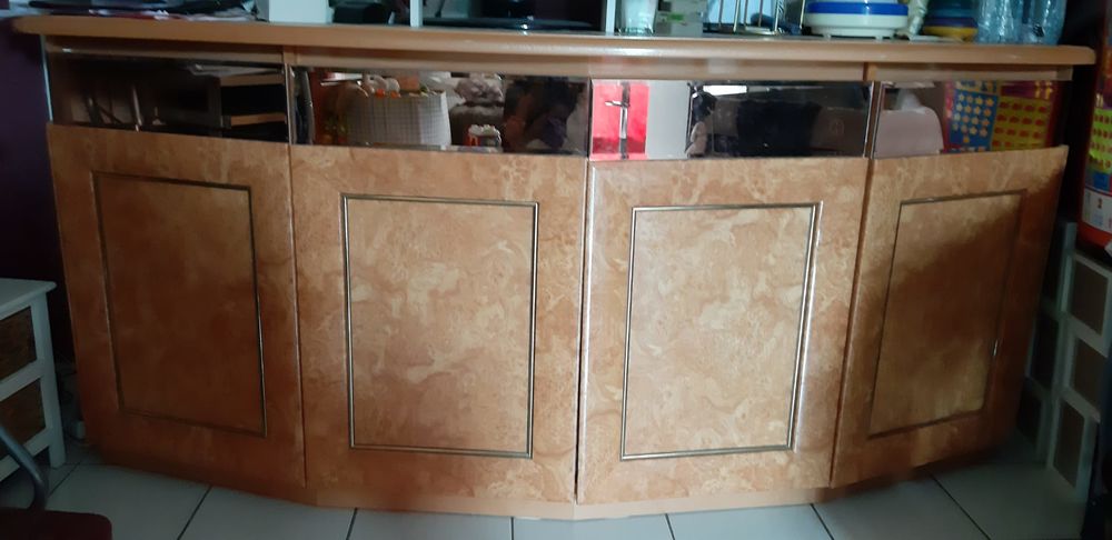 TRES 2 buffets + table de salon Meubles