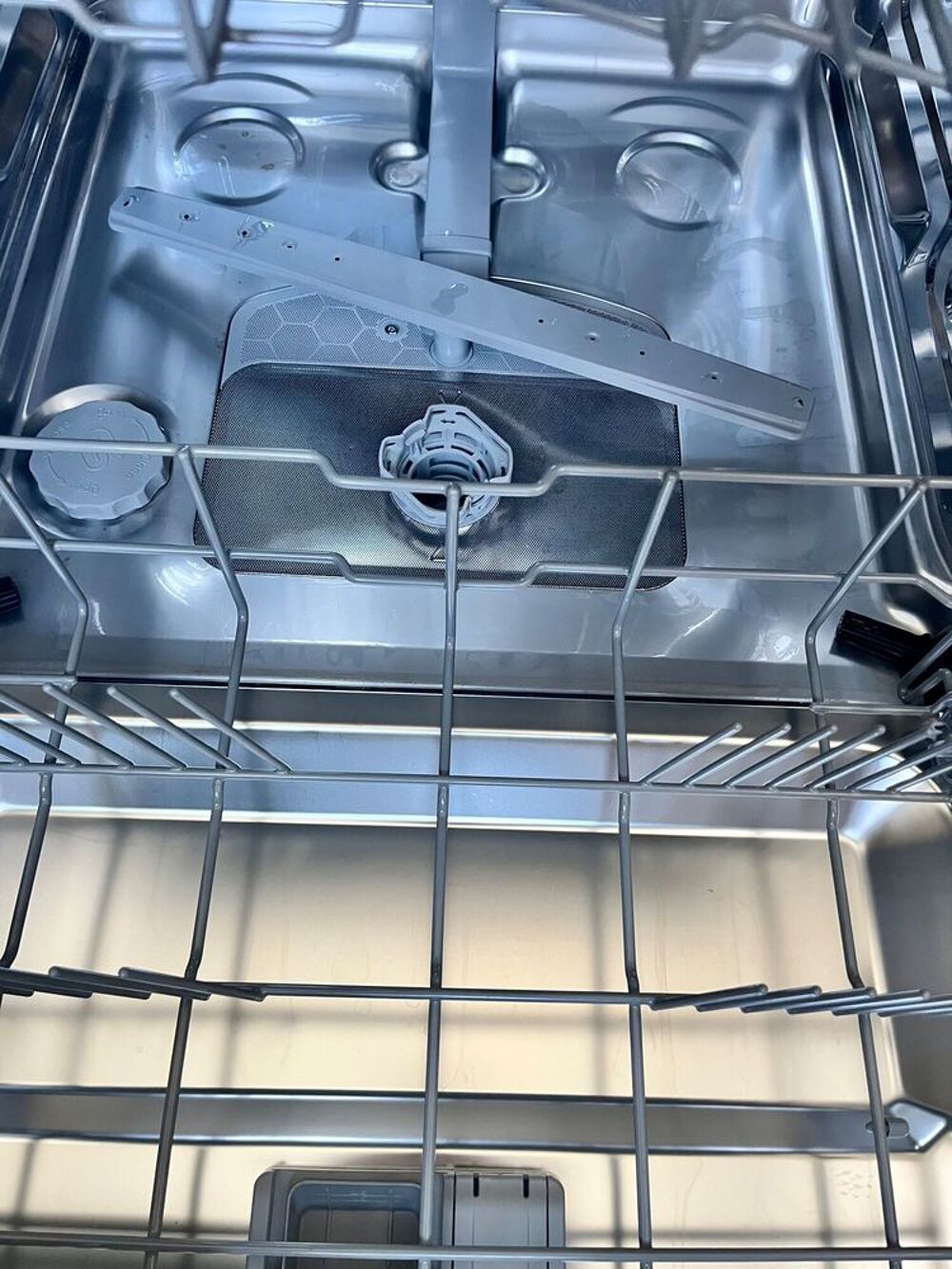 Lave-vaisselle SIGNATURE SLV 1444C-ANE - Garantie -> 11/27 Electroménager