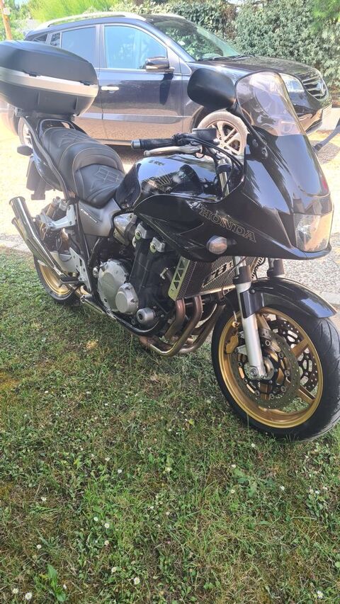 Moto HONDA 2008 occasion L'Aiguillon-sur-Mer 85460