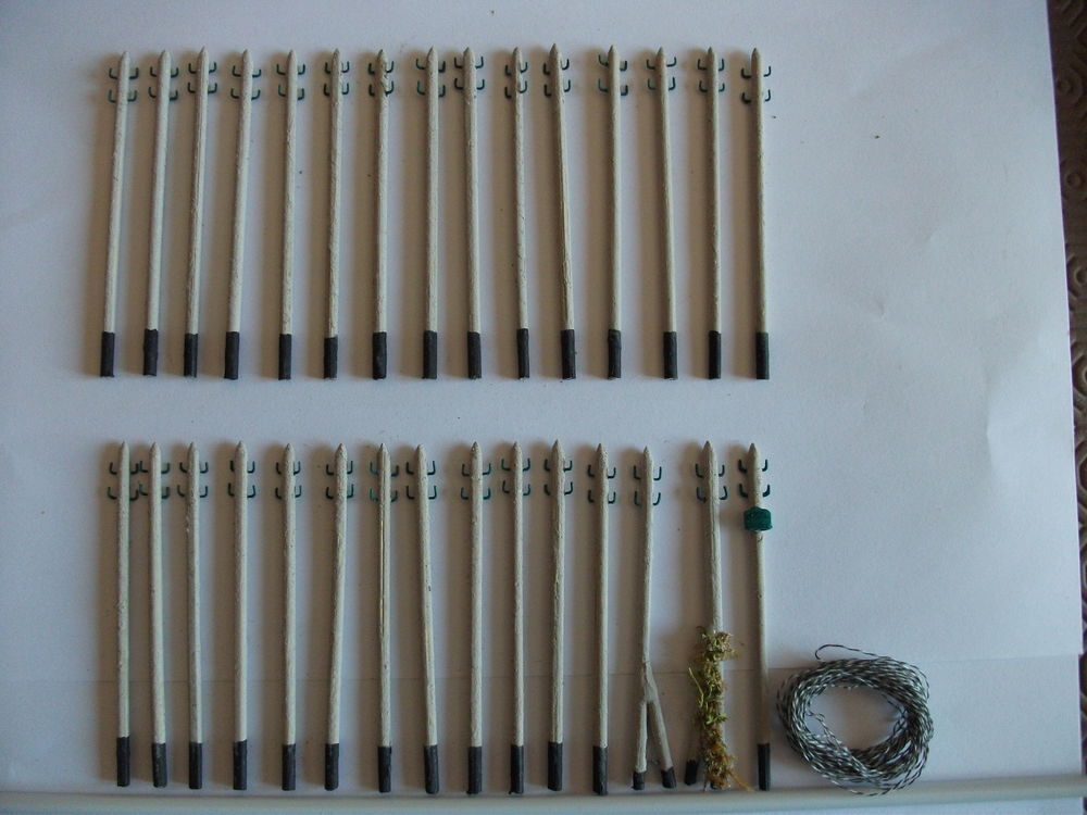 30 POTEAUX LOT 1 EN HO POUR CIRCUITS TRAINS ELECTRIQUES Jeux / jouets