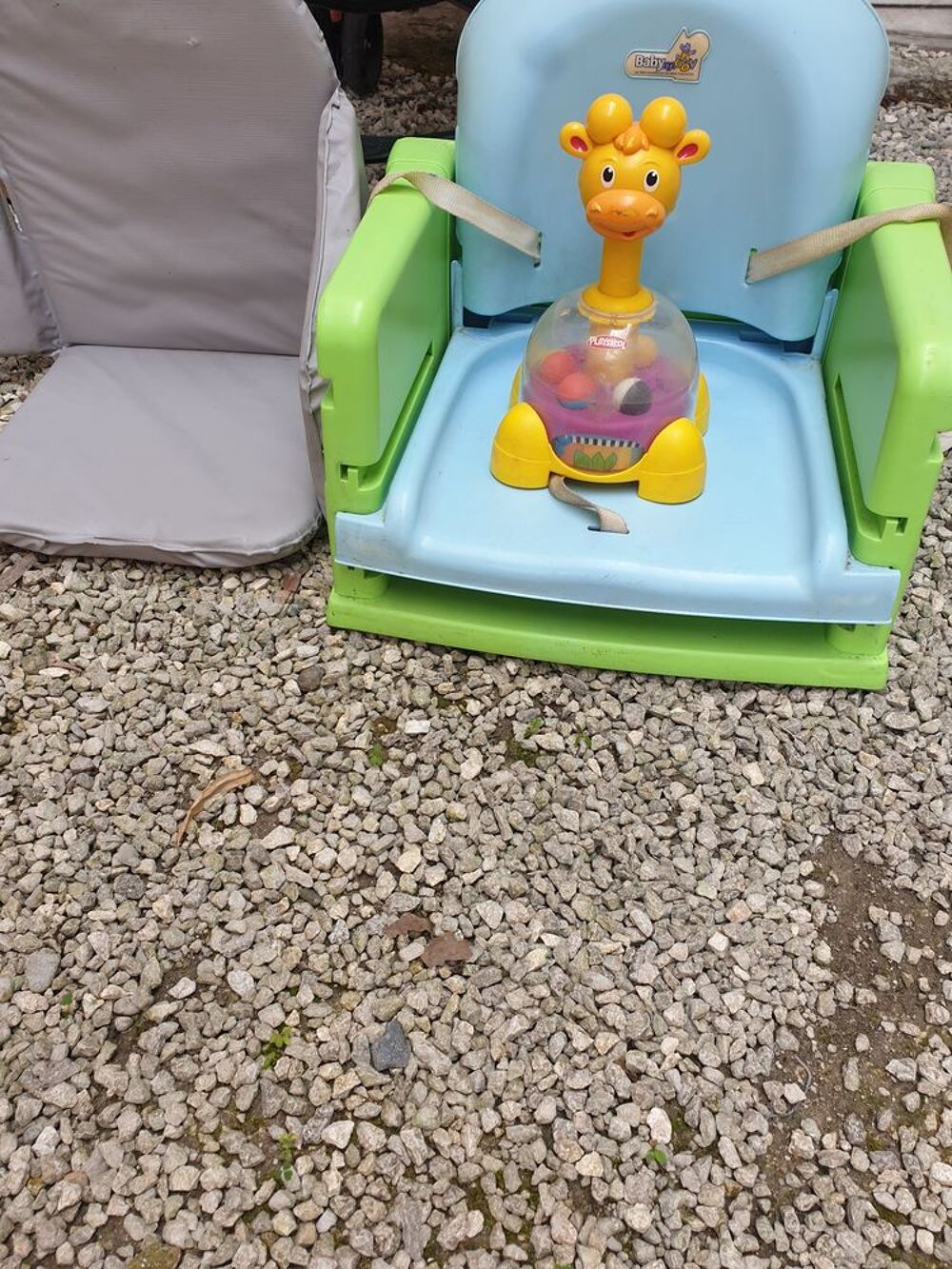 Poussette siege Pu�riculture