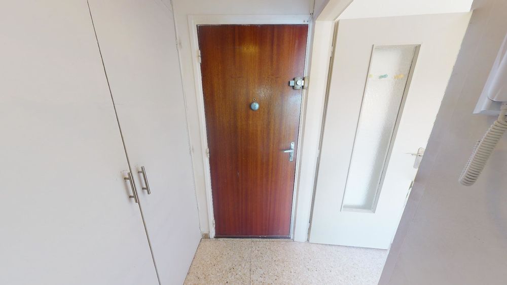 Location Appartement Studio meublé 25 m² avec balcon, cuisine équipée et vue déga Aix-en-provence