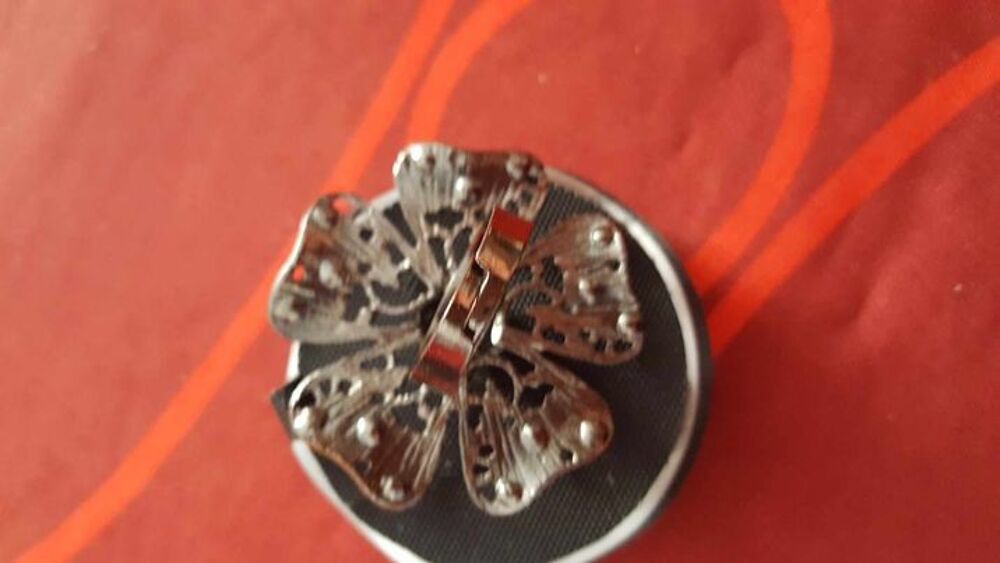 Bague vintage fleur r&eacute;glable stress blanc artisanale N&deg; 1307 Bijoux et montres