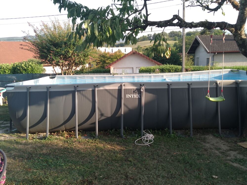 piscine Intex Ultra XTR -7,32 m x 3,66m x 1,32m Jardin