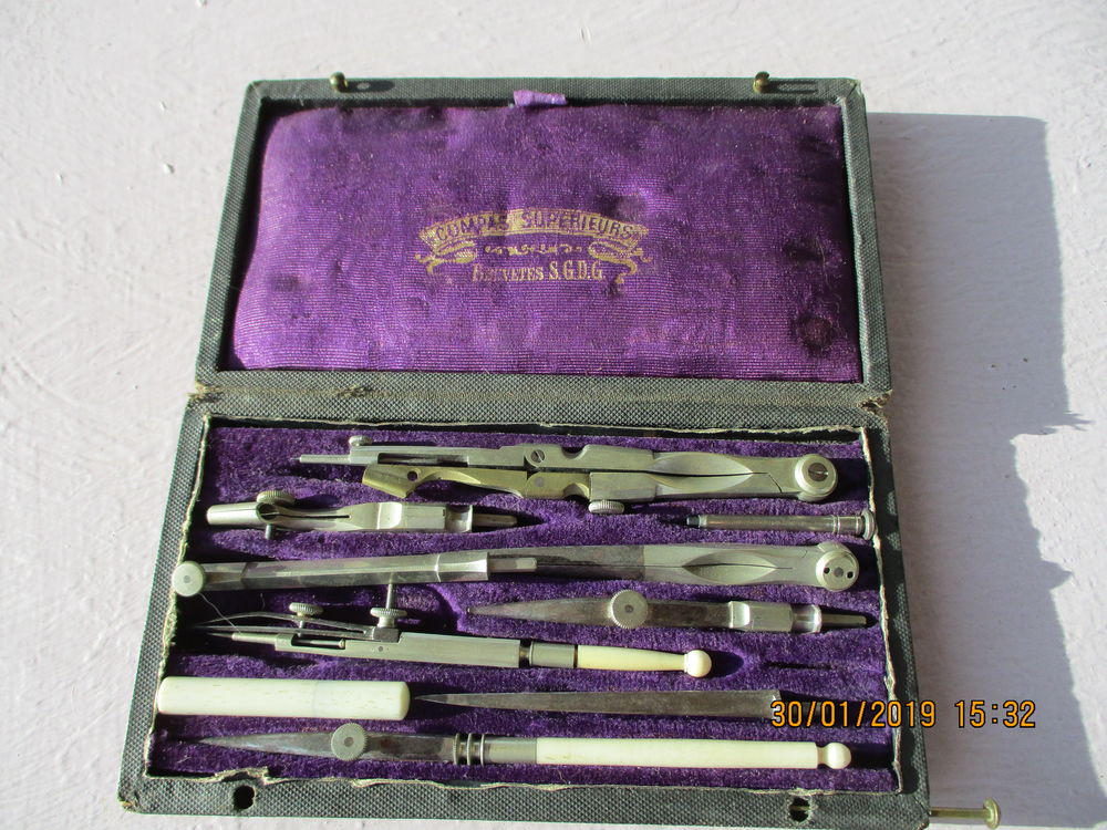 Boite compas S.G.D.G. de 1950 