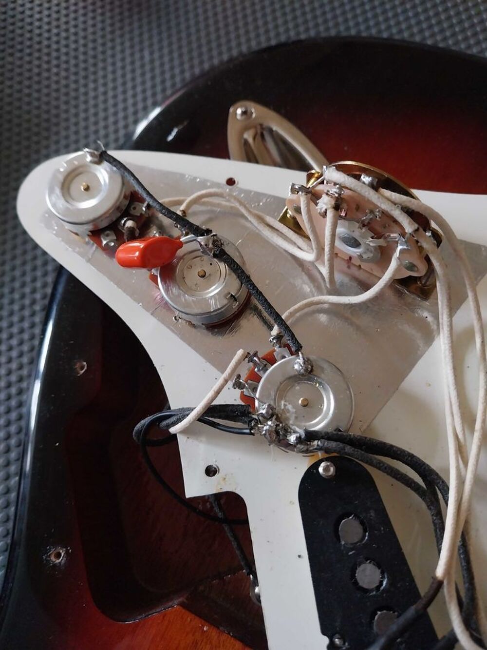 Squier CV 60S custom Instruments de musique