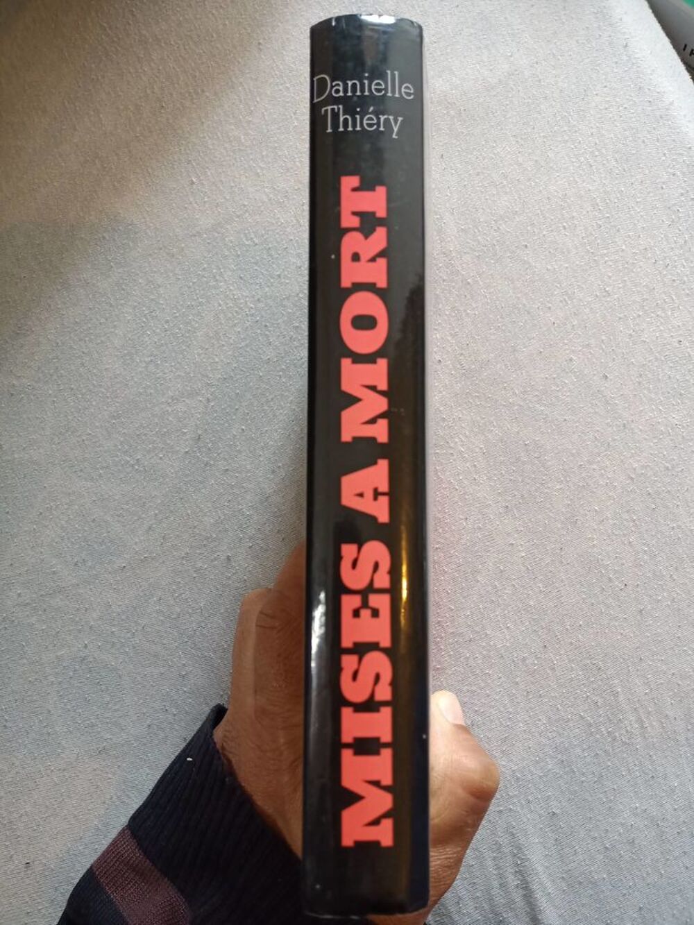 Mise &agrave; mort - Danielle Thi&eacute;ry Livres et BD