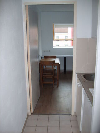  Appartement à louer 1 pièce 23 m²