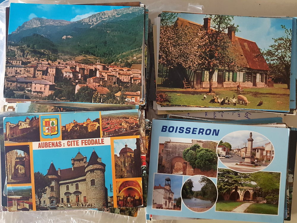Cartes Postales, LOT Quantit&eacute;: 250 
