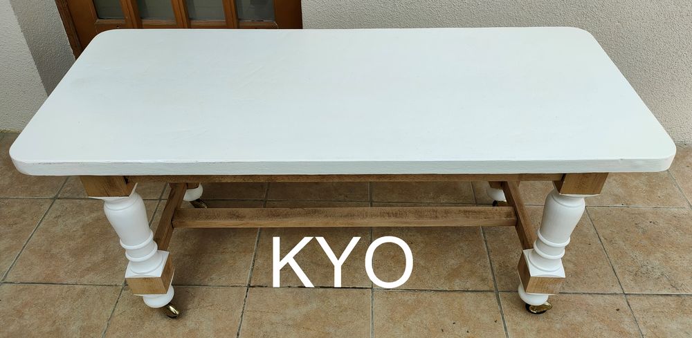 Table basse rectangulaire 110x47cm, bois blanc, roulettes Meubles