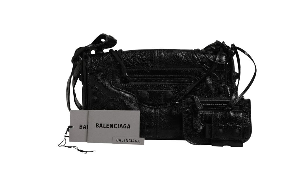 Le Cagole XS Flap Bag de Balenciaga H/F Maroquinerie
