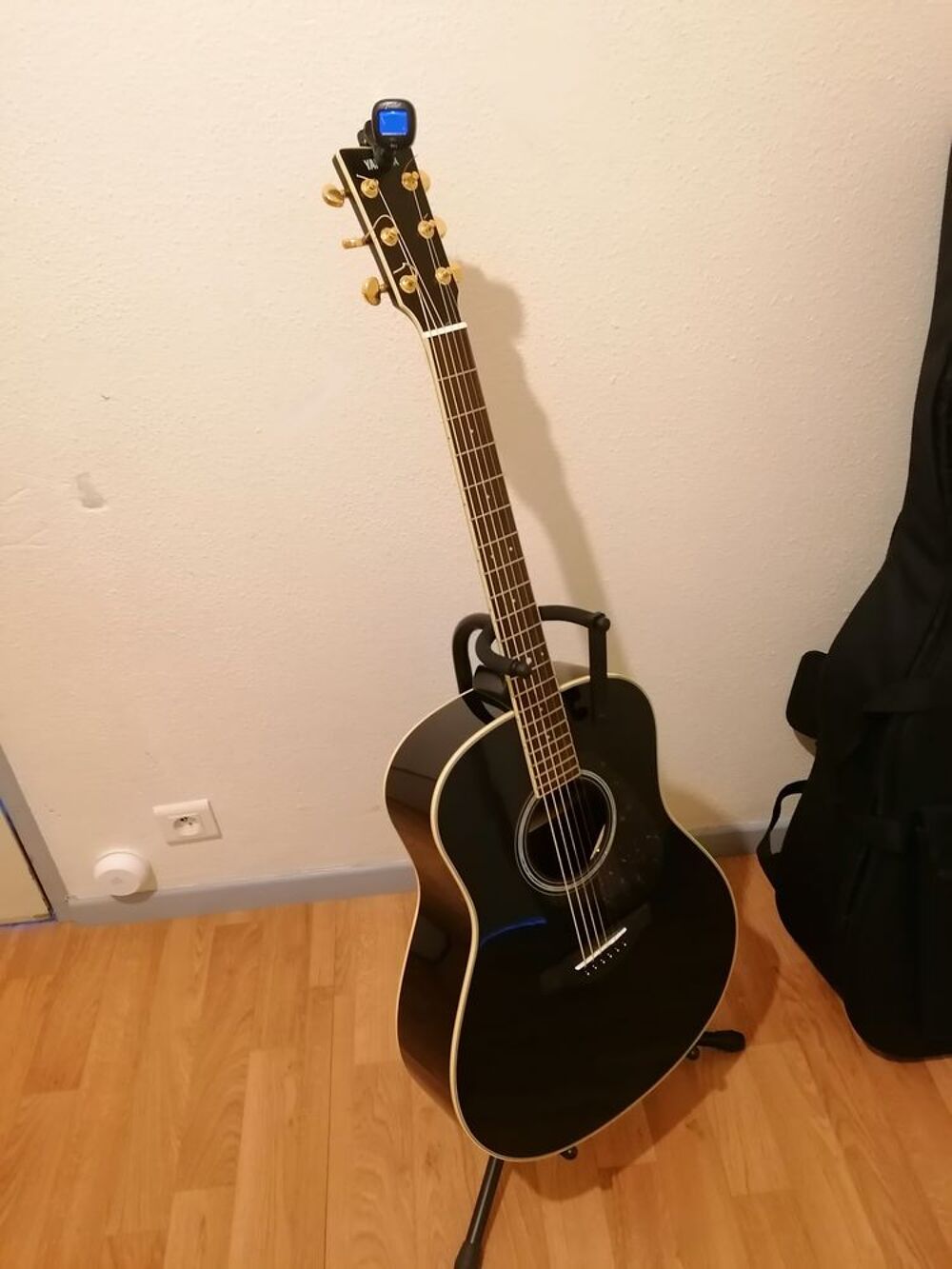 guitare &eacute;lectro-acoustique Yamaha ll6 black Instruments de musique