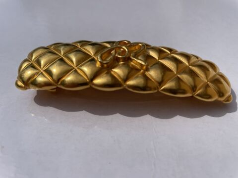Barrette SR dor� rectangle bomb�e matelass�e SONIA RYKIEL 145 Vigneux-sur-Seine (91)