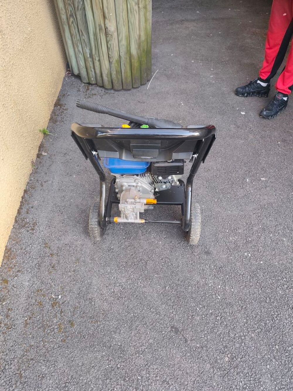   Nettoyageur haute pression thermique  