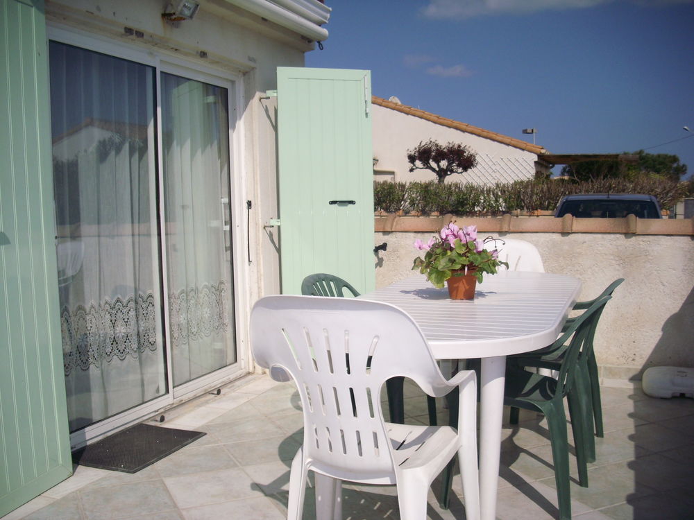   petite Maisonnette plein sud Vacances  / Offres de location 