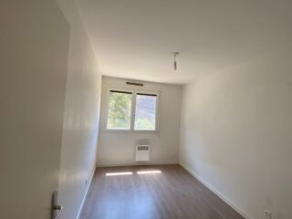  Appartement à louer 3 pièces 67 m²