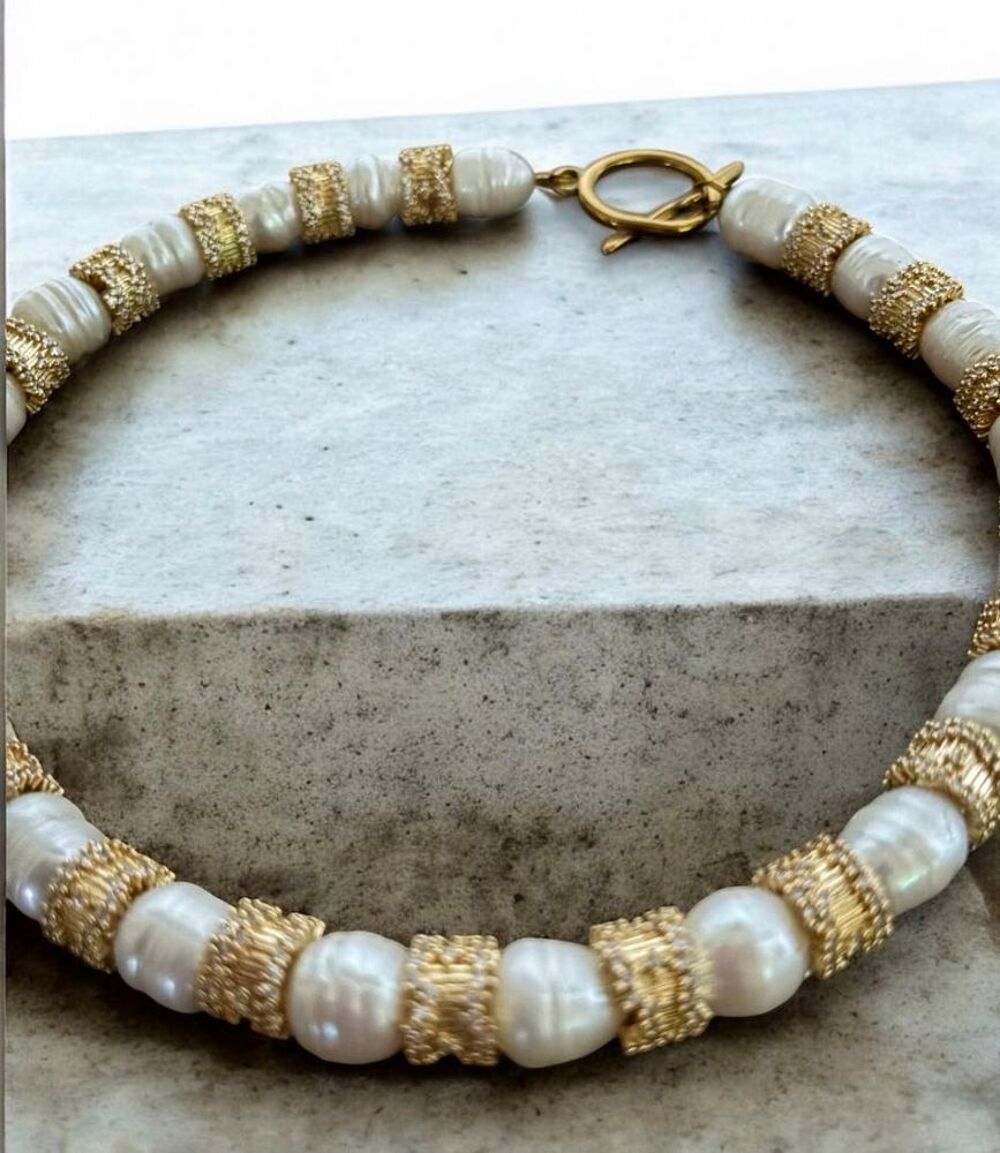 collier ras du cou en perles de culture Bijoux et montres