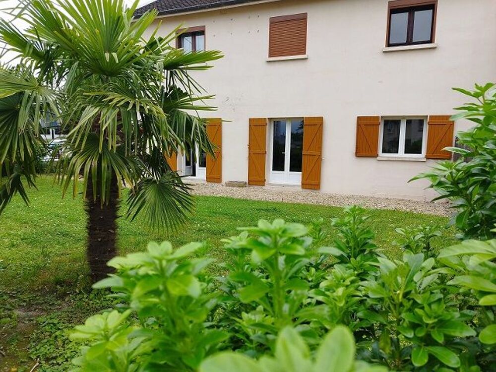 Location Appartement APPARTEMENT  57 m²  Avec Jardin à REIMS . A côté HÔPITAL.CHU Reims